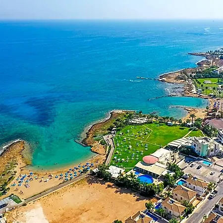 Tetyk 3* بروتاراس